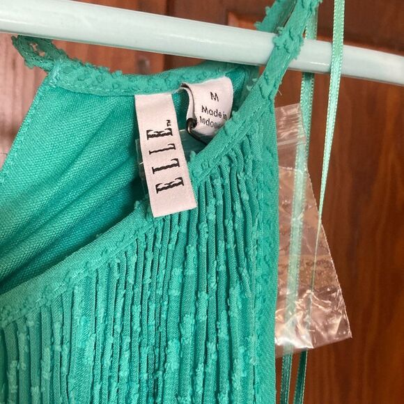 ELLE NWT Pleated Trapeze Sleeveless Textured Spaghetti Straps Mini Dress Sz M - Picture 2 of 8